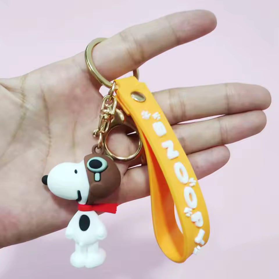 High Quality Cute and Adorable Snoopy/Charlie Brown Keychain, 5 Variations